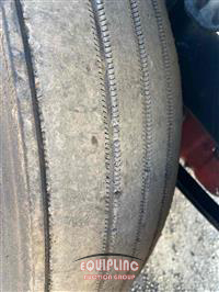 2012 Freightliner Freghtliner Cascadia 6X4 T/A D