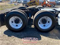 2012 Freightliner Freghtliner Cascadia 6X4 T/A D