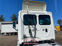 2012 Freightliner Freghtliner Cascadia 6X4 T/A D