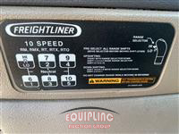 2012 Freightliner Freghtliner Cascadia 6X4 T/A D