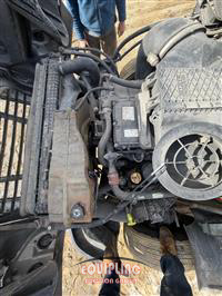 2016 Freightliner CASCADIA 125 6X4 T/A SLEEPER T