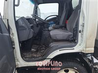 2019 Isuzu NPR 4X2 S/A  20FT BOX TRUCK