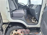 2019 Isuzu NPR 4X2 S/A  20FT BOX TRUCK