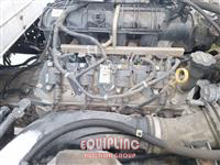 2019 Isuzu NPR 4X2 S/A  20FT BOX TRUCK