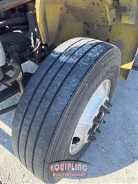 2020 International MV607 4X2 S/A 26FT BOX TRUCK