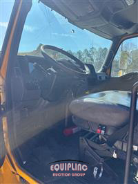 2020 International MV607 4X2 S/A 26FT BOX TRUCK