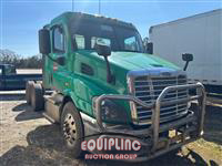 2019 Freightliner Cascadia CA113DC 6X4 T/A DAY C