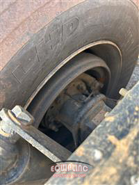 2019 Freightliner Cascadia CA113DC 6X4 T/A DAY C