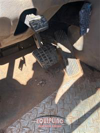 2019 Freightliner Cascadia CA113DC 6X4 T/A DAY C