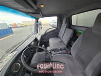 2019 Isuzu NPR 16FT 4X2 S/A REFRIGERATED 