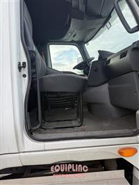 2020 International LT625