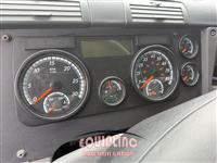 2014 Freightliner CASCADIA 6X4 T/A DAY CAB TRUCK