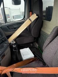 2014 Freightliner CASCADIA 6X4 T/A DAY CAB TRUCK