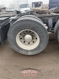 2014 Freightliner CASCADIA 6X4 T/A DAY CAB TRUCK