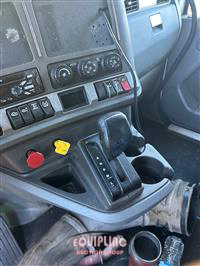 2018 Kenworth T680 6X4 T/A SLEEPER TRUCK TRA