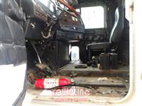 2001 Freightliner FLD120 6X4 T/A DAY CAB TRUCK T