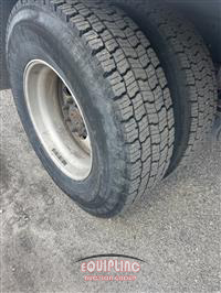 2019 Hino 268 26FT 4X2 S/A NON CDL BOX T