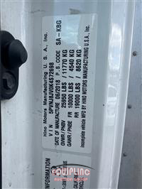 2019 Hino 268 26FT 4X2 S/A NON CDL BOX T