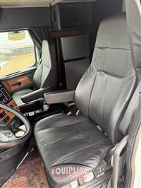 2023 Freightliner CASCADIA