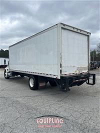 2018 International 4300 4X2 S/A 26FT NON CDL BOX 