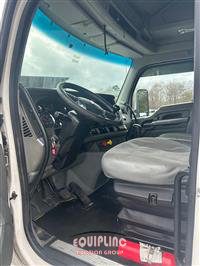 2019 Kenworth T680 T/A 6X4 SLEEPER TRUCK TRA