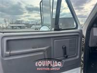 1998 Ford F-800 4X2 S/A FLATBED/ TANKER 