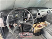 1998 Ford F-800 4X2 S/A FLATBED/ TANKER 