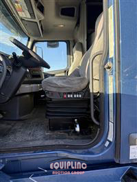 2012 Volvo VNL64T630 6X4 T/A SLEEPER TRUC