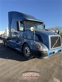2012 Volvo VNL64T630 6X4 T/A SLEEPER TRUC