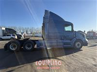 2012 Volvo VNL64T630 6X4 T/A SLEEPER TRUC