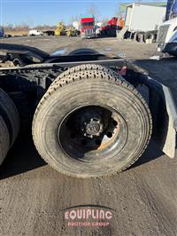 2012 Volvo VNL64T630 6X4 T/A SLEEPER TRUC