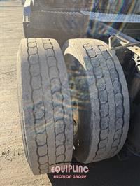 2012 Volvo VNL64T630 6X4 T/A SLEEPER TRUC