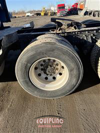 2012 Volvo VNL64T630 6X4 T/A SLEEPER TRUC