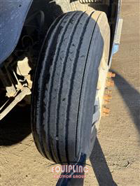 2012 Volvo VNL64T630 6X4 T/A SLEEPER TRUC