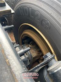 2020 Freightliner Cascadia CA125SLP 6X4 T/A SLEE