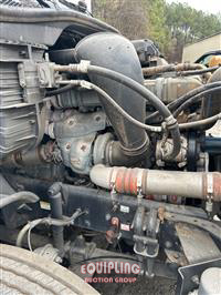 2020 Freightliner Cascadia CA125SLP 6X4 T/A SLEE