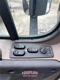 2020 Freightliner Cascadia CA125SLP 6X4 T/A SLEE