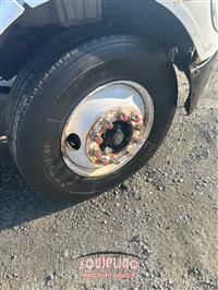 2007 Freightliner M2