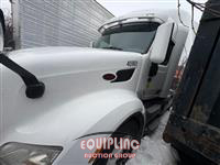 2017 Peterbilt 579 6X4 T/A SLEEPER TRUCK TRAC