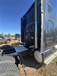 2014 Freightliner CASCADIA