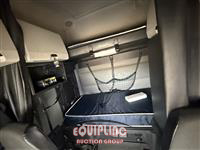 2022 Freightliner CASCADIA 6X4 T/A SLEEPER TRUCK