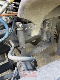 2017 Freightliner CASCADIA 6X4 T/A SLEEPER TRUCK