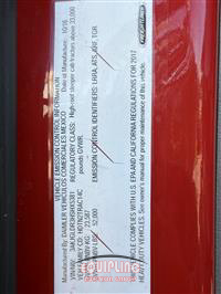 2017 Freightliner CASCADIA 6X4 T/A SLEEPER TRUCK