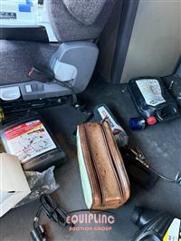 2017 Freightliner CASCADIA 6X4 T/A SLEEPER TRUCK