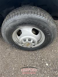 2005 Chevrolet EXPRESS 3500 4X2 S/A BOX TRUCK