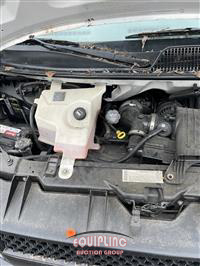 2005 Chevrolet EXPRESS 3500 4X2 S/A BOX TRUCK