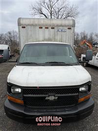 2005 Chevrolet EXPRESS 3500 4X2 S/A BOX TRUCK