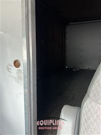 2005 Chevrolet EXPRESS 3500 4X2 S/A BOX TRUCK