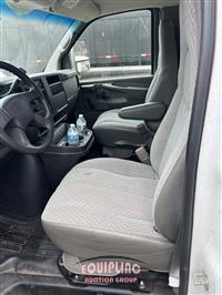 2005 Chevrolet EXPRESS 3500 4X2 S/A BOX TRUCK