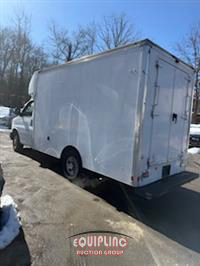 2018 Chevrolet EXPRESS 3500 4X2 S/A 12FT  BOX